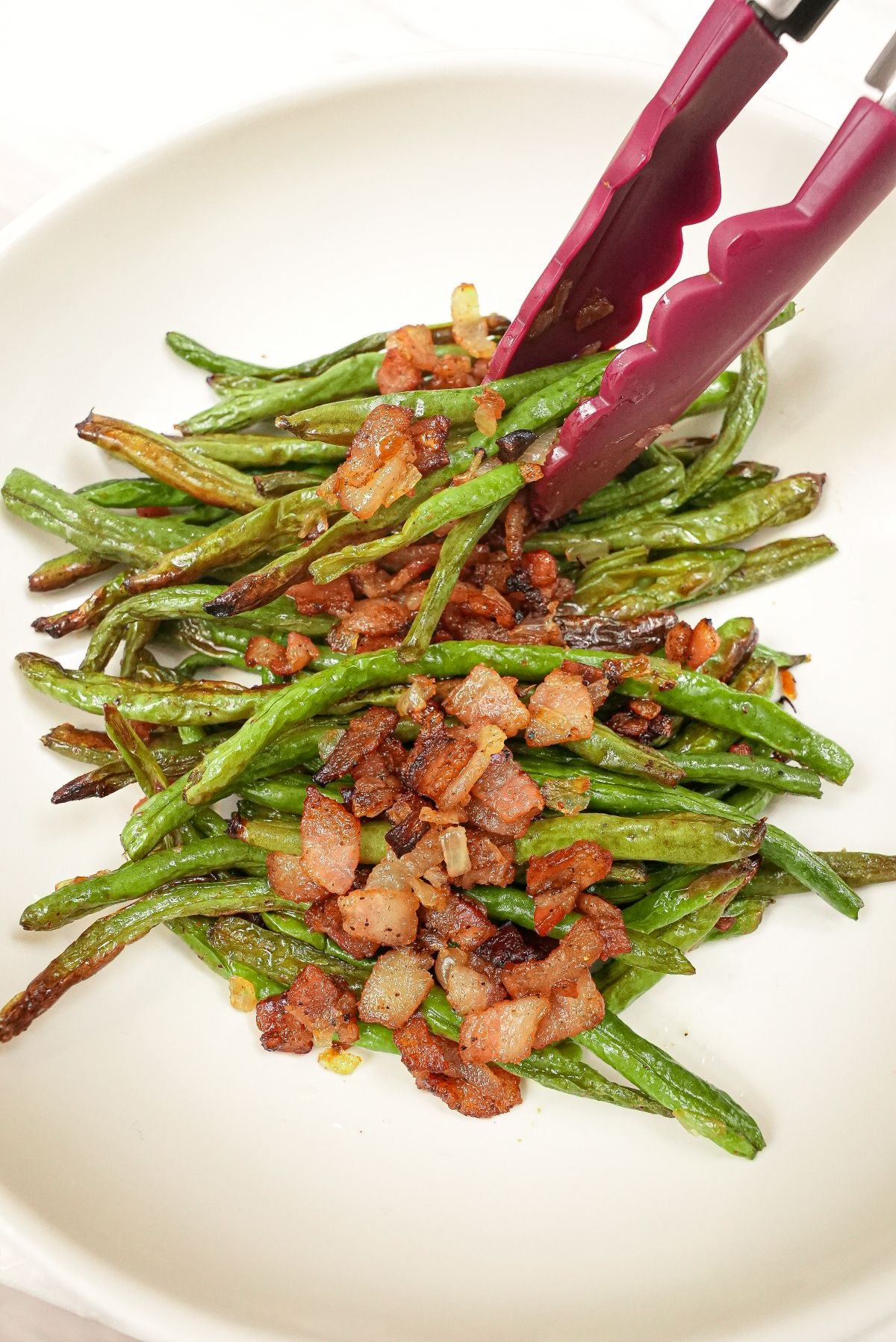 Easy 30-Minute Roasted Green Beans with Crispy Bacon